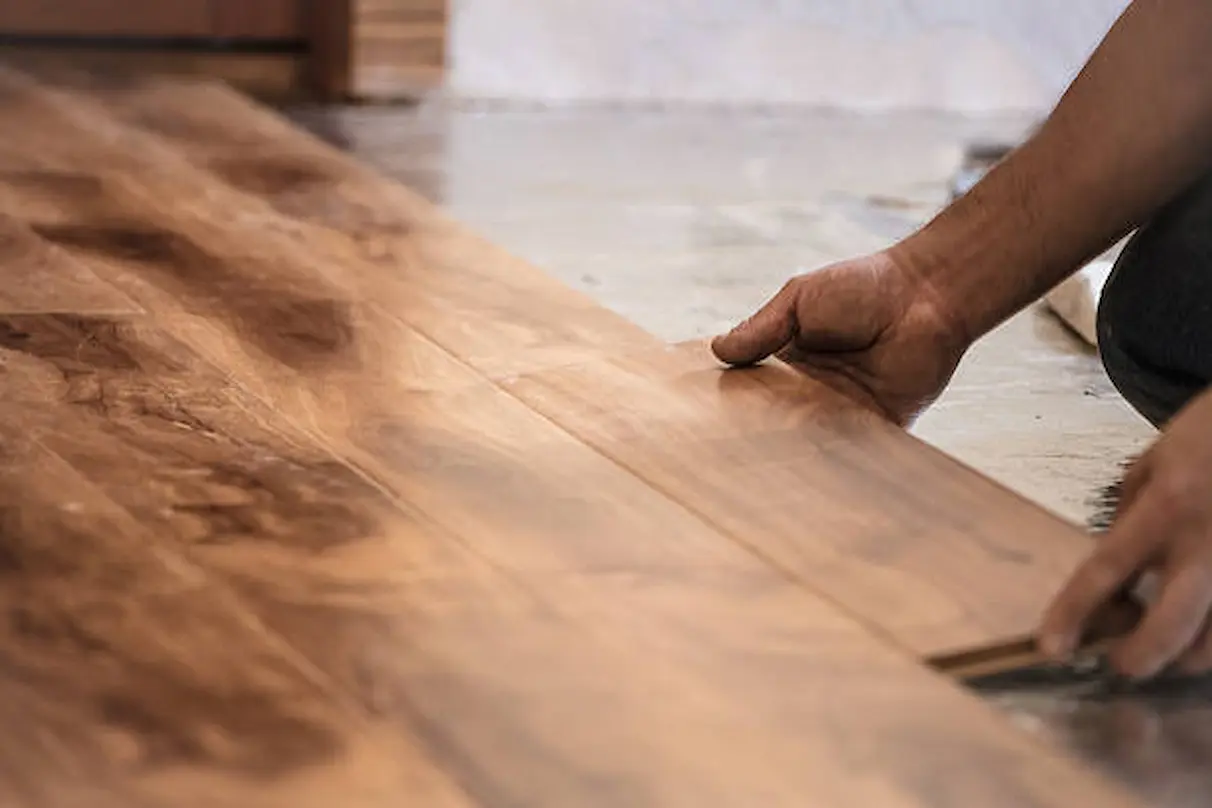 3 Things to Consider When Hiring Wood Floor Installer